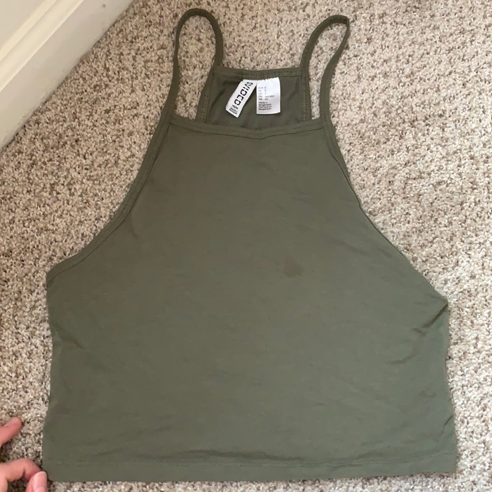 H&M halter-style cropped tank